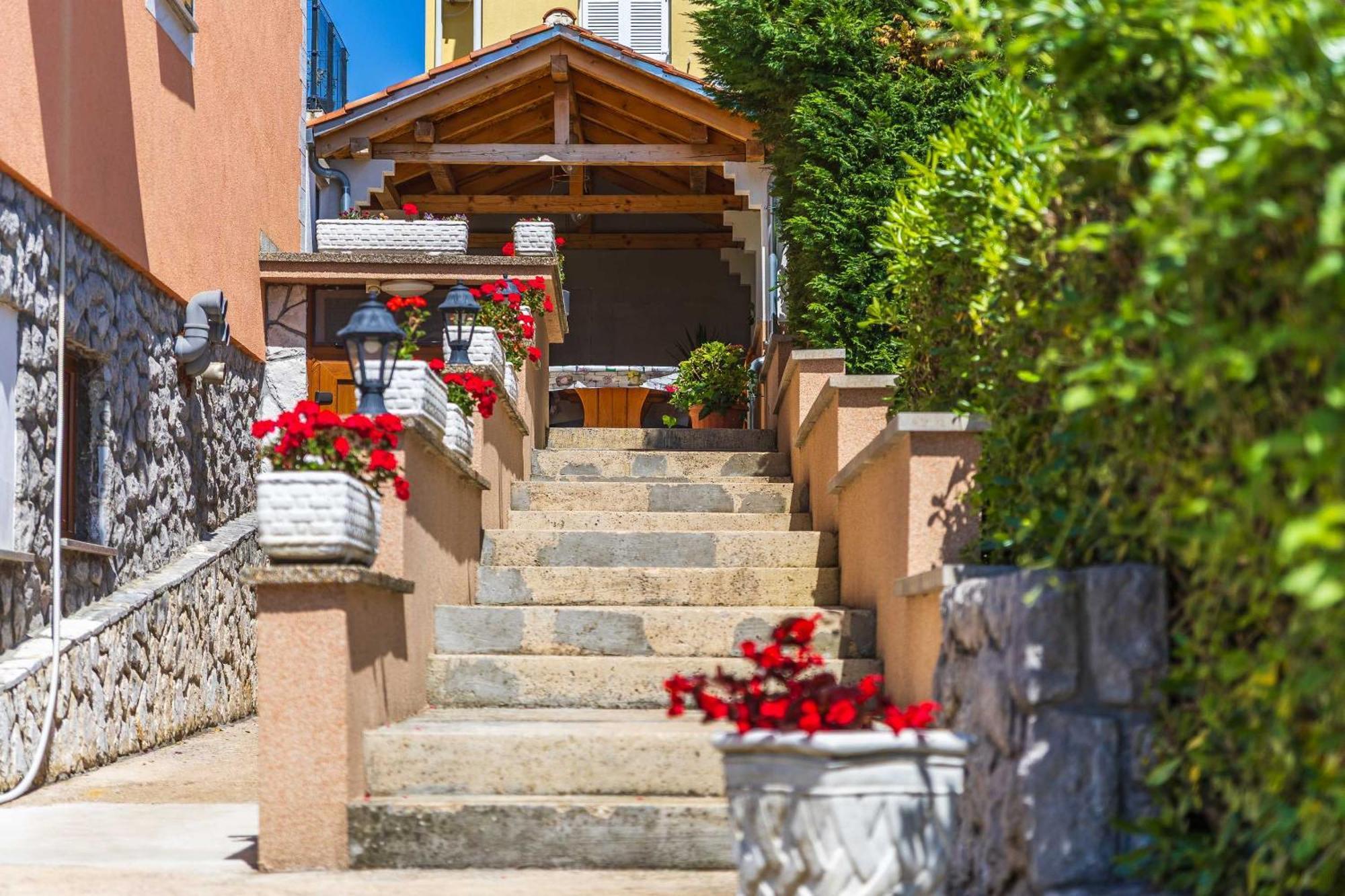 Apartments Rose Čižići Kültér fotó